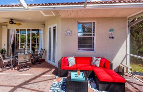 North Port Casa | Beautiful home located near Warm Mineral Springs.