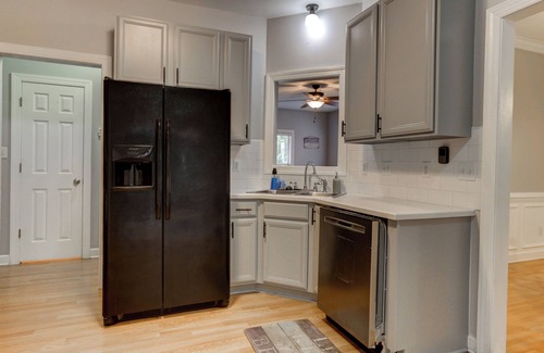 Northeast Raleigh Casa | Beautiful Home Near Downtown With Game Room!