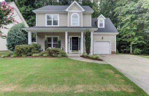 Northeast Raleigh Casa | Beautiful Home Near Downtown With Game Room!