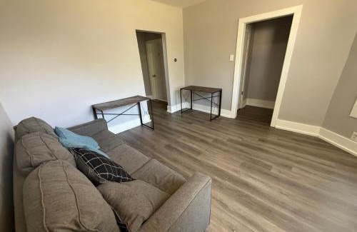 New City Casa | Beautiful Home Near Downtwon - Free Parking!