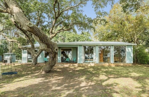Cedar Lane Casa | Beautiful Home on Caney Creek w/ Fishing Pier