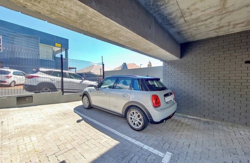 Fresnaye Apartamento | Beautiful Home Perfect Location!