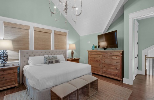 Hammocks of Seagrove Casa | Beautiful Home where you can walk to Seaside- Gated Community - 2 Pools