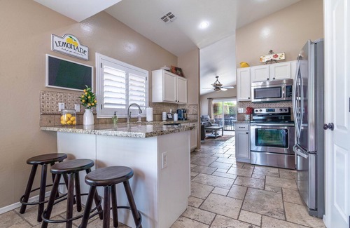 Summer Field Casa | Beautiful Home with Private Pool and Tiki Bar. Close to Everything!!!