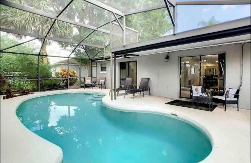Poinciana Casa | Beautiful Home with Swimming Pool