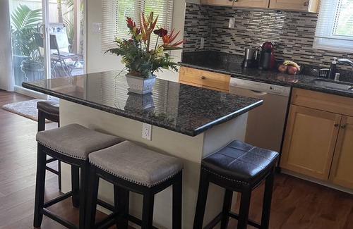 Ewa Casa | Beautiful House, Beaches , Surfing, Golf, WiFi