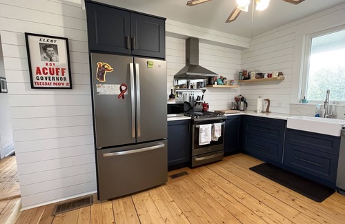 Lunenburg County Casa | Beautiful house, exceptional location