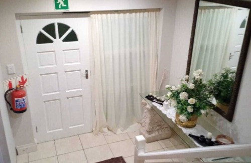 Fish Hoek Casa | Beautiful house fully up for rental