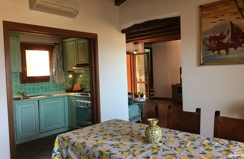 Porto San Paolo Villa | HERMOSA CASA. PANORAMA FANTÁSTICO. SUEÑA ATMÓSFERA.