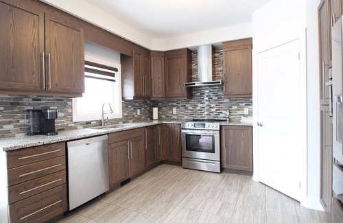 Rosemount Casa | Beautiful House Near Grand River & Kiwanis Park