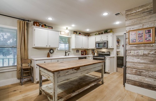 Boerne Casa | Hermosa casa en un lago privado de 10 acres con bass, 4. 5 millas de Boerne