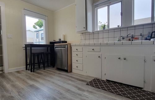 Alameda Casa | Beautiful house/Short drive to the beach/Parking/Amazing Alameda