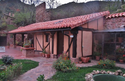 Turza Casa | Preciosa casa para desconectar, lugar solitario e idílico, mucha paz y silencio