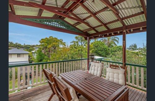 Bulimba Casa | Beautiful house with city views