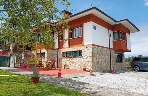 Periurbano - Rural Casa | Preciosa Casa con Jardín, Barbacoa, Parking, Wi-Fi
