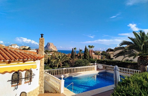 La Canuta Villa | Preciosa casa, piscina privada e impresionantes vistas al mar y al Peñon