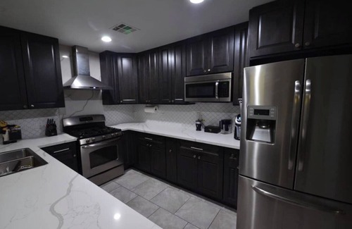 Silverado Ranch Casa | Beautiful house with pool and bbq/ area, fire pit.