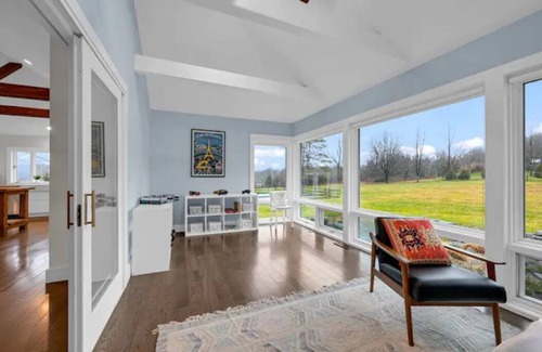 New Paltz Casa | Beautiful Hudson Valley 5 BR Villa