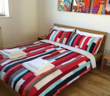 Grove Apartamento | Beautiful Kingston apartment