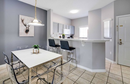 Kissimmee Casa | Beautiful Kissimmee Townhome Near Theme Parks!