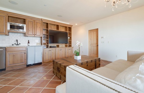 Eastern Malibu Villa | Hermosa Villa La Costa