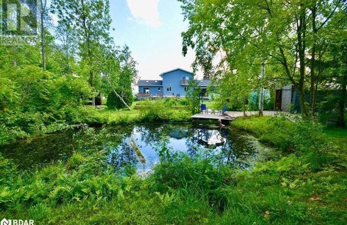 Oro-Medonte Casa | Beautiful lake view cottage ,Shallow Beach, Backyard privacy.Mid-Term