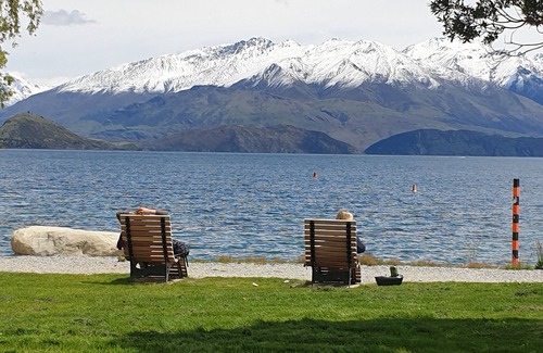 Wanaka Apartamento | Beautiful Lake views, 500m walk to the village