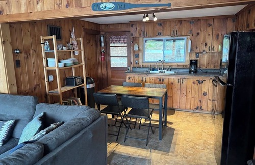 Newbury Casa | Beautiful lakefront Summer Lake House & Ski Cottage near Mt. Sunapee