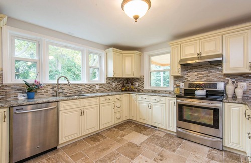 Gradyville Casa | Gran casa de lujo en el área de molinos de Edgemont Glen
