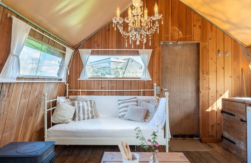 Oeffelt Casa | Lodge con porche y gran jardín compartido en Oeffelt