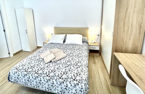 Centre Historic de Manresa Apartamento | Precioso loft Tres