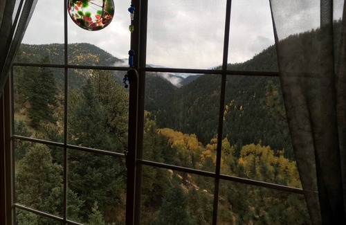 Idaho Springs Casa | Hermosa cabaña de madera enclavada en las montañas, jacuzzi bajo las estrellas