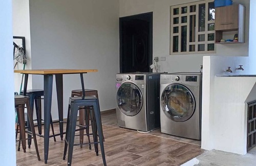 Alto Boquete Casa | Hermosa residencia de lujo en Altos de Boquete.....solo acepto PAYPAL