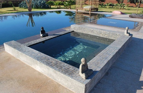 Zaouia Sidi Abdallah Ben Sassi Villa | Hermosa villa de lujo con piscina enorme