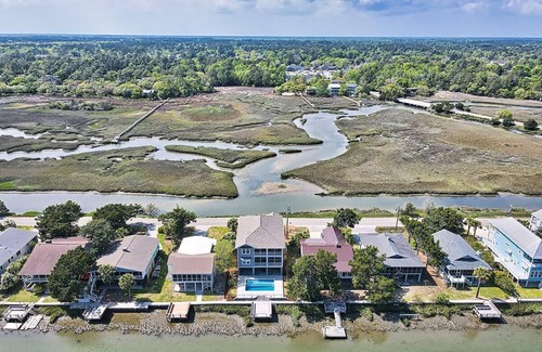 Litchfield by the Sea Casa | Beautiful Marshview home with 7 Bedrooms