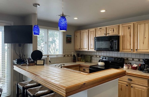 Wintergreen Condominio | Beautiful Mountain Condo…Steps to Resort/hiking/restaurants