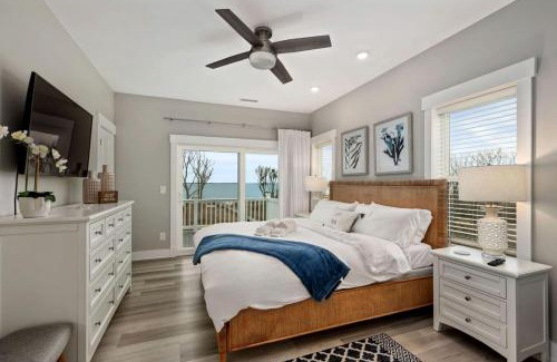 Corolla Casa | Beautiful Modern Beach House for Large Family Vacations with Incredible Views for an Unforgettable Coastal Getaway in Corolla, North Carolina