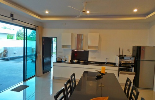 Rawai Villa | Beautiful Modern Villa PRIVATE POOL, 3 BDR, 3 BATH, Very Close to the Beaches..