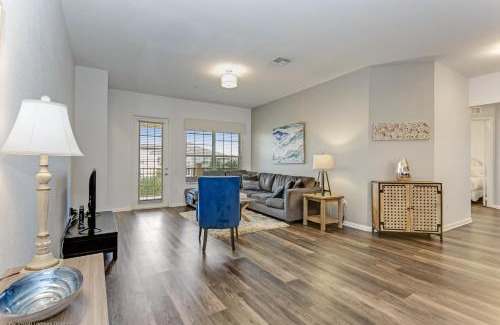 Florida Central Atlantic Coast Apartamento | Beautiful Modern Vista Cay Condo, Near Parks-2011