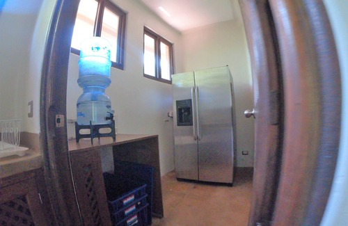 Monterrico Casa | Beautiful Monterrico Home MR047