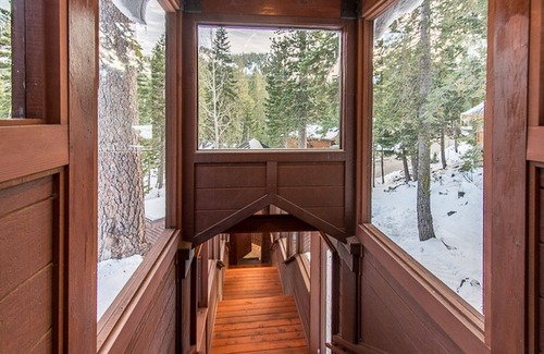 Alpine Meadows Casa | Hermosa casa de montaña (no para alquiler de esquí)