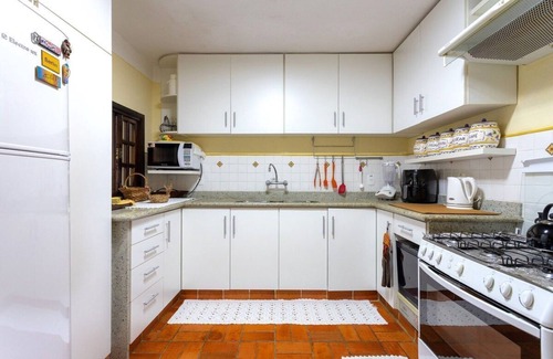 Itaipava Casa | Beautiful mountain house with 4 bedrooms, a/c, heated pool in Itaipava, Petrópolis