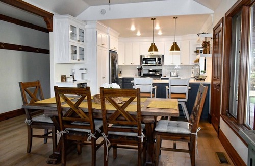 Julian Casa | Beautiful Mountain Home located on 1 acre in the Historical Town of Julian, Ca