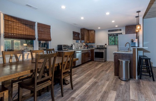 Roaring Gap Casa | Beautiful Mountain Getaway