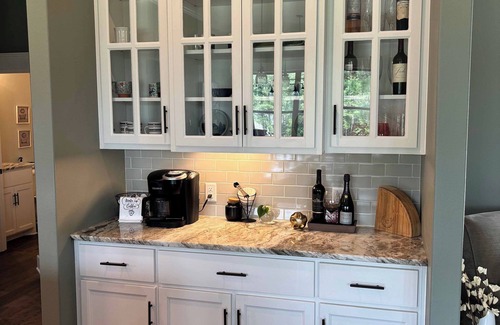 Hot Springs Village Casa | Beautiful New 4-bedroom home on Granada Golf Course in Hot Springs Village.