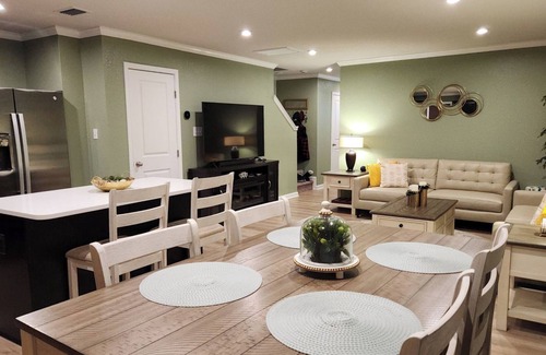 Elizabeth City Casa | Beautiful new 3 bedroom townhome in Elizabeth City.