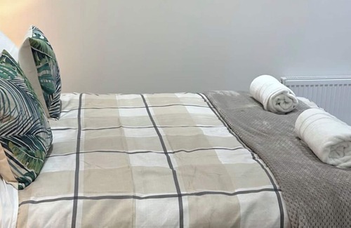 Dudden Hill Apartamento | Beautiful New 3bed North London