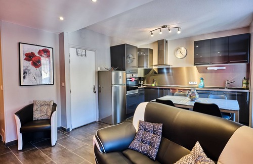 Mont-Dore Apartamento | Hermosos apartamentos nuevos de 3 estrellas a 100m de los baños termales.