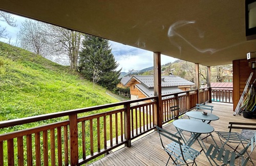 Les Gets Apartamento | Beautiful new apartment 400m ski slopes, mountain bike 700m center of Les Gets, 18-hole golf course
