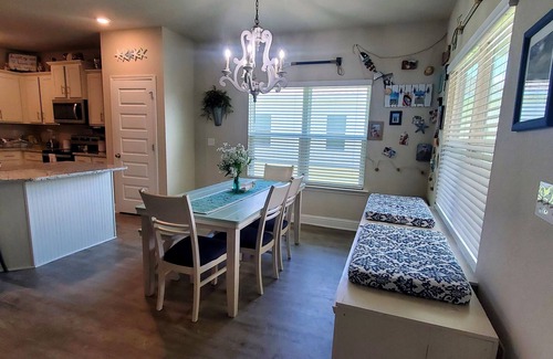 Foley Casa | Beautiful new home located minutes from OWA and the Wharf